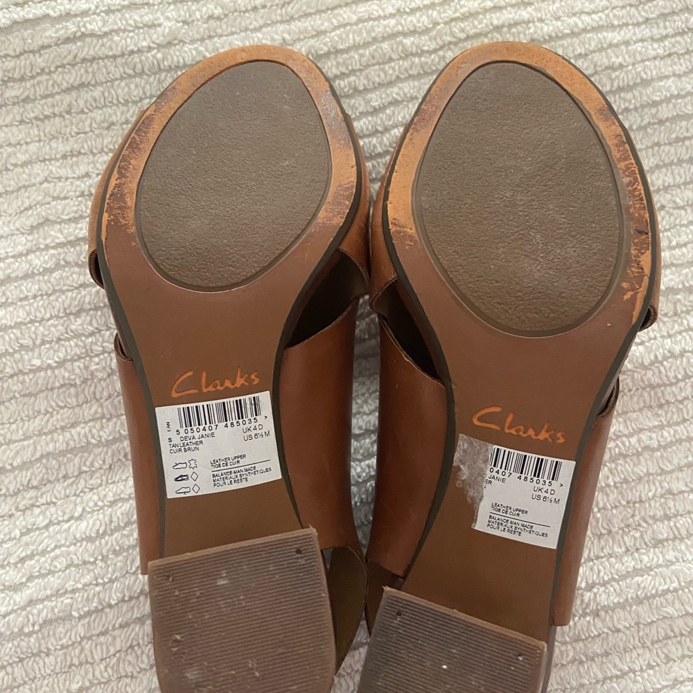 Clarks Janie Brown Block Heel Sandals - Picture 5 of 6